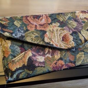 Envelope Clutch